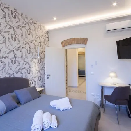 Bed & Breakfast Valverde E
